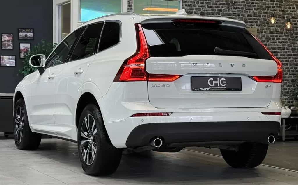 Volvo XC60 Momentum Pro|H&K|KAMERA|NAVI|LK+SHZ|SPUR*|T 02/2021-photo-4