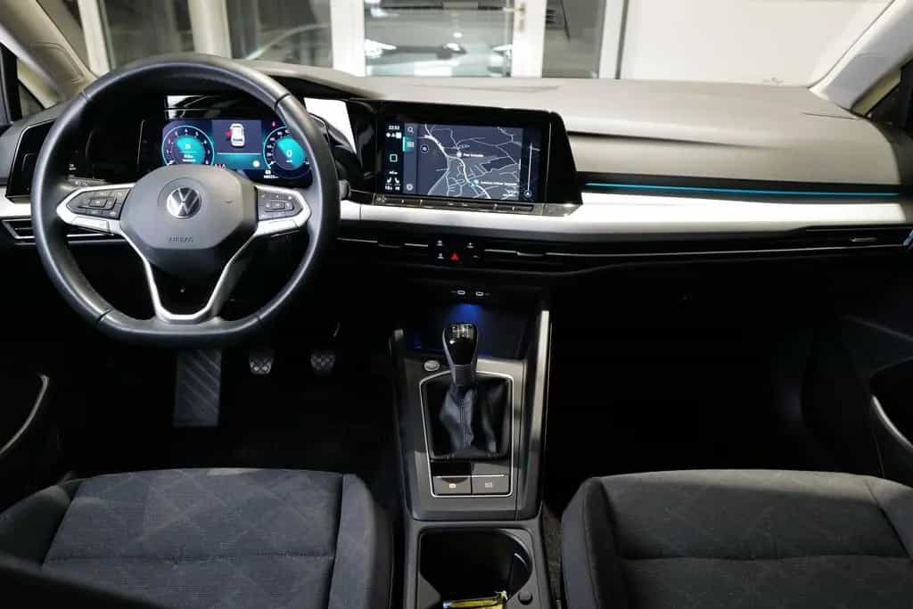 Volkswagen Golf VIII 1.5TSI Life Navi Rkam LedPlus CarPlay 01/2023-photo-13