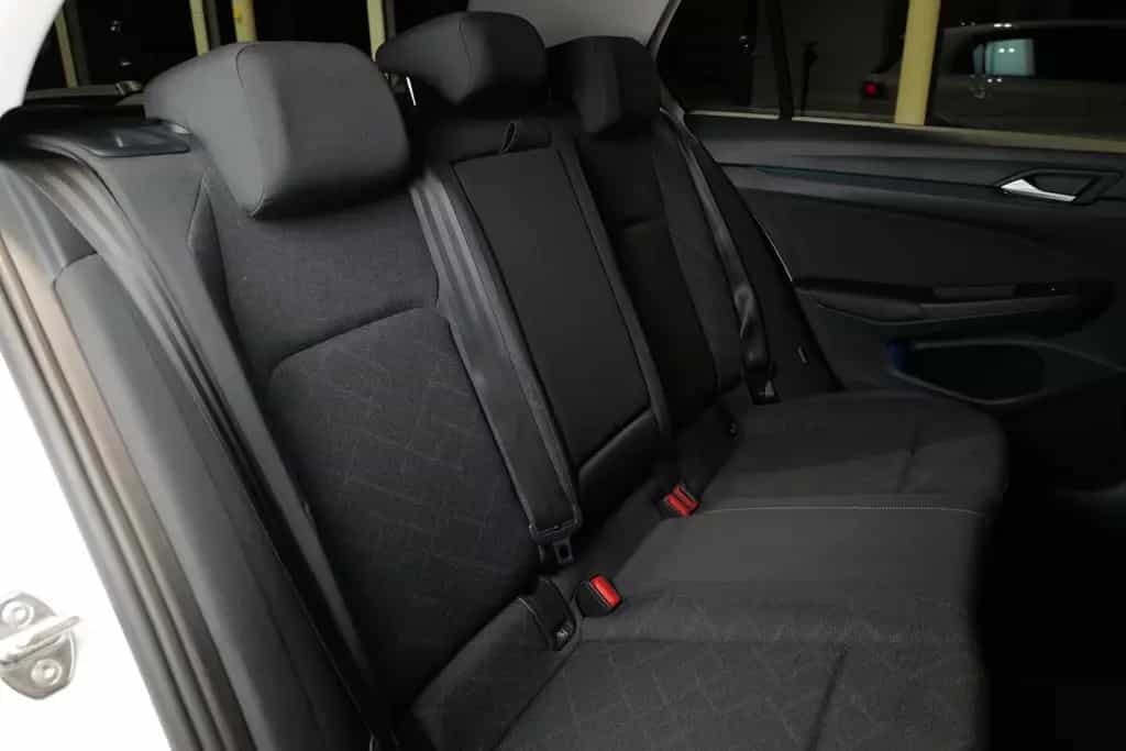 Volkswagen Golf VIII 1.5TSI Life Navi Rkam LedPlus CarPlay 01/2023-photo-5