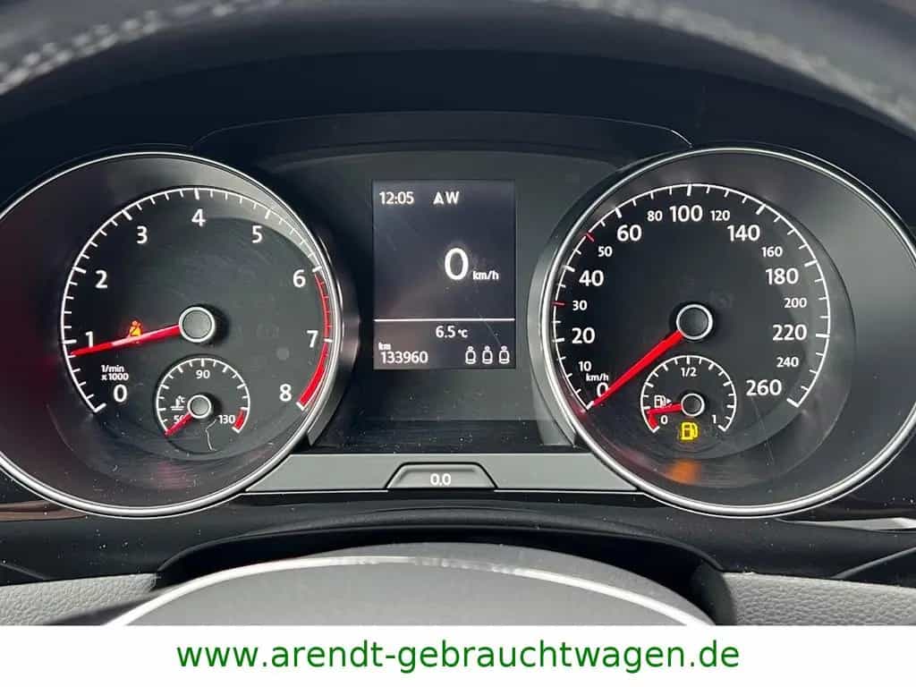 Volkswagen Golf Sportsvan VII Highline*1.HAND/NAVI/SHZ/PDC* 12/2014-photo-13