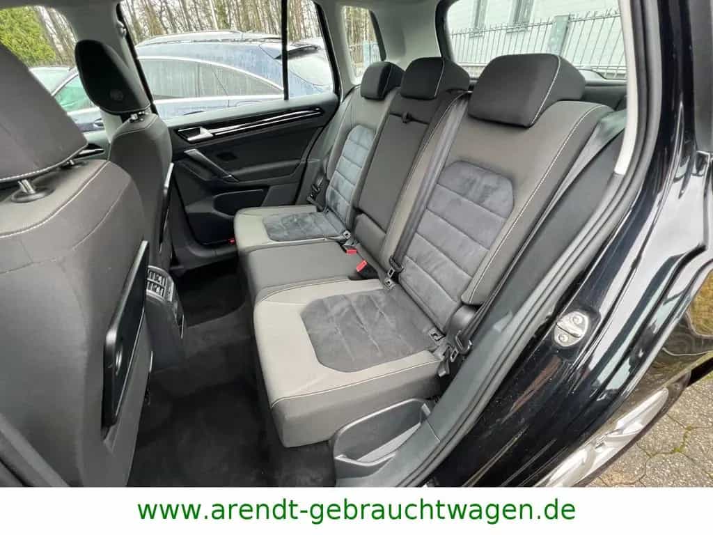 Volkswagen Golf Sportsvan VII Highline*1.HAND/NAVI/SHZ/PDC* 12/2014-photo-18
