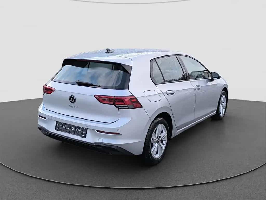 Volkswagen Golf 8 Lim. 1.5 TSI Life LED NAVI PDC 03/2023-photo-9