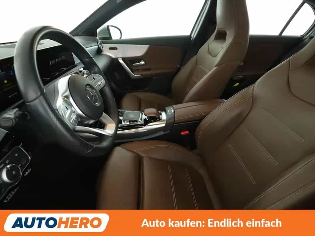 Mercedes-Benz A 35 AMG 4Matic Aut.*NAV*LED*TEMP*CAM*PDC*SHZ* 07/2019-photo-9