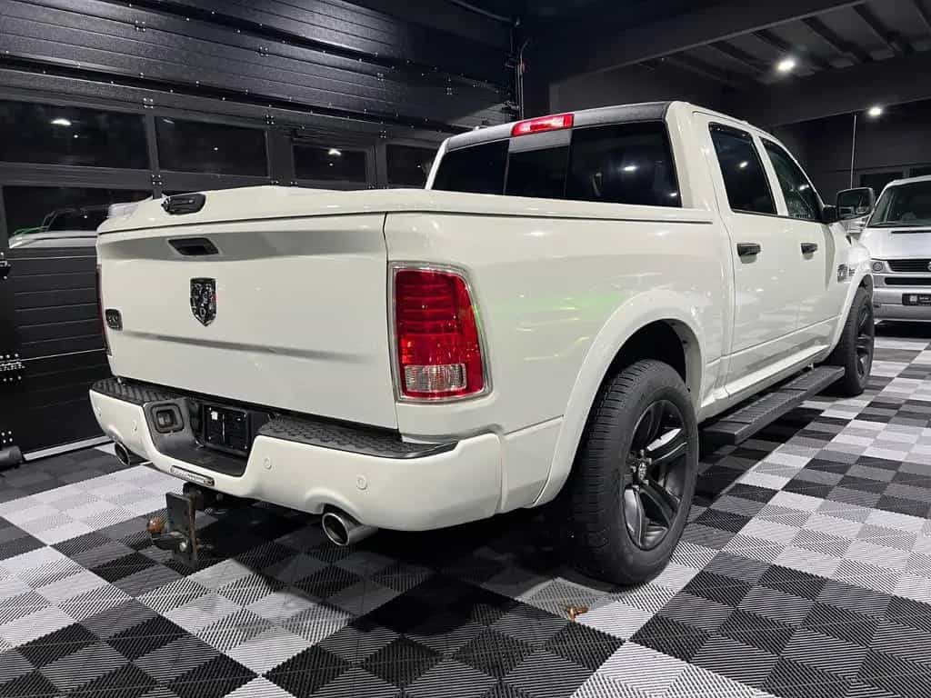 Dodge RAM 1500 Longhorn CrewCab Laramie 5.7L V8 LPG 07/2017-photo-3