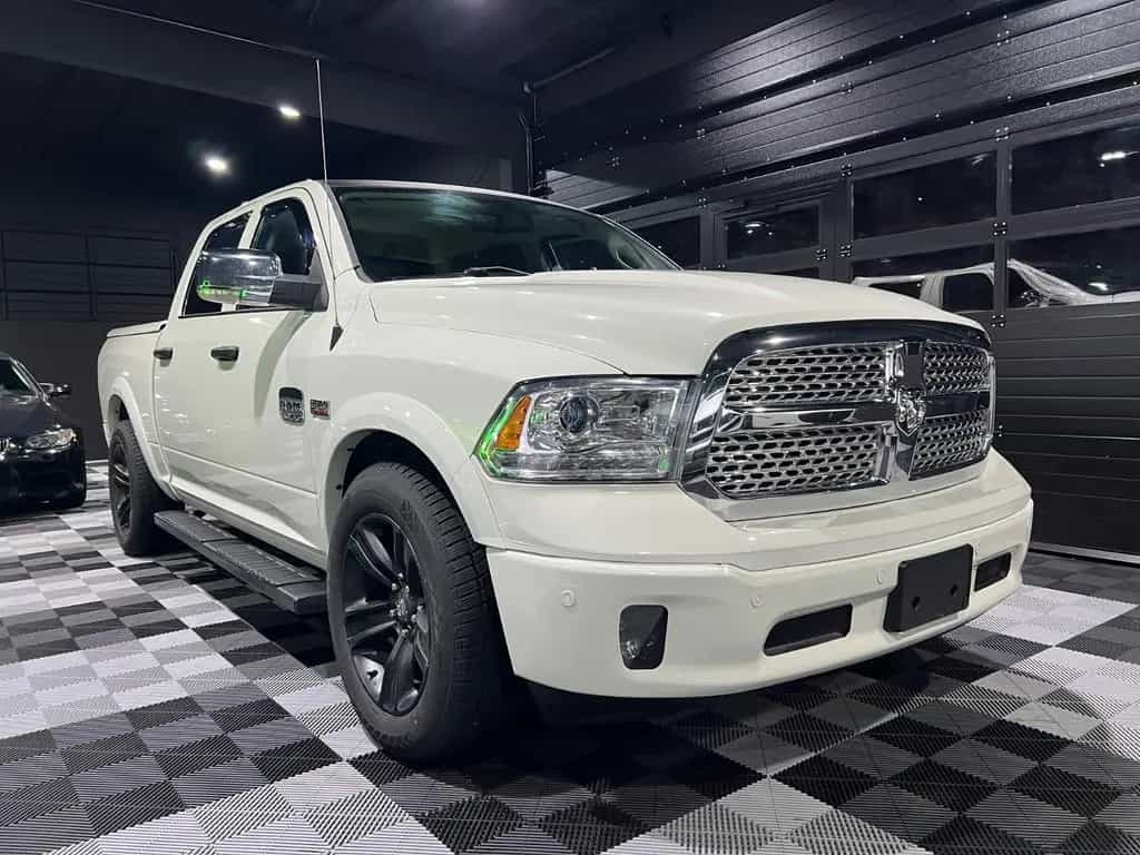Dodge RAM 1500 Longhorn CrewCab Laramie 5.7L V8 LPG 07/2017-photo-4