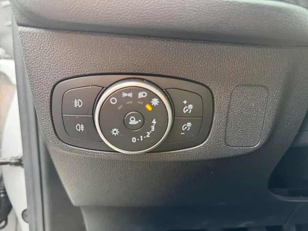 Ford Focus 1.0 EcoBoost Hybrid ACTIVE *LED *NAVI *RFK 12/2020-photo-16