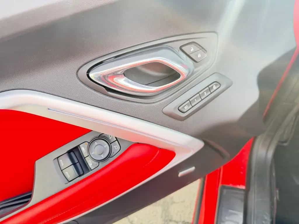 Chevrolet Camaro 05/2016-photo-15