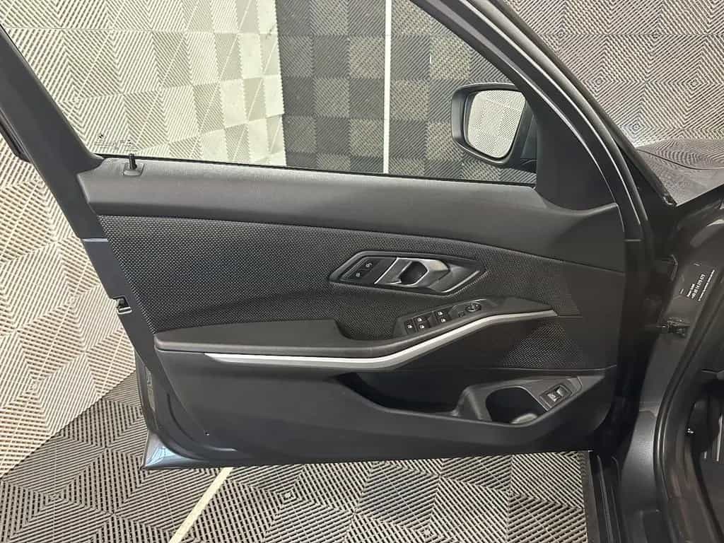 BMW 320 d Touring Hybrid*ADVANTAGE*LED-TEMPO-PDC-SHZ 12/2021-photo-23