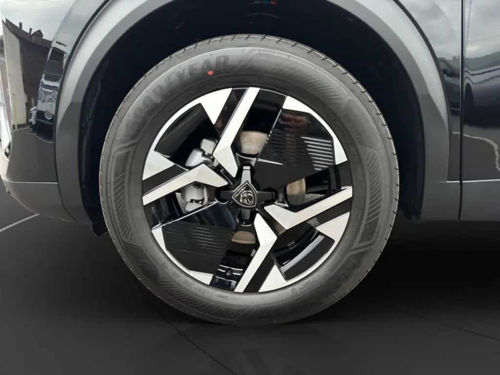 Peugeot 2008 Allure 130 ACC PDC Kamera SHZ Navi 01/2026-photo-10