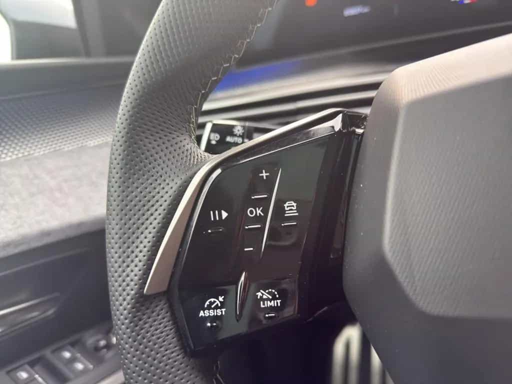 Peugeot 5008 Neuer 5008 GT HYBRID 145 e-DSC6 01/2026-photo-12