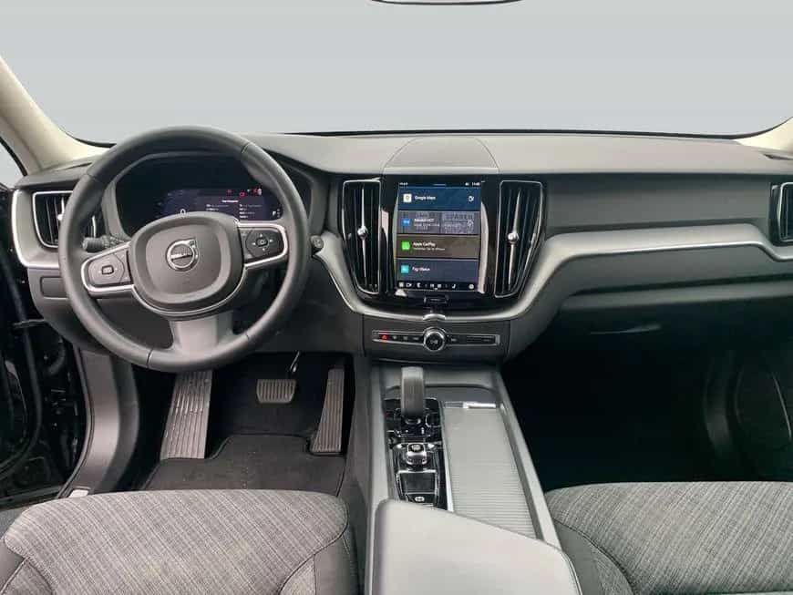 Volvo XC60 B4 D Core 07/2023-photo-13