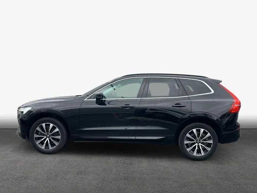 Volvo XC60 B4 D Core 07/2023-photo-3