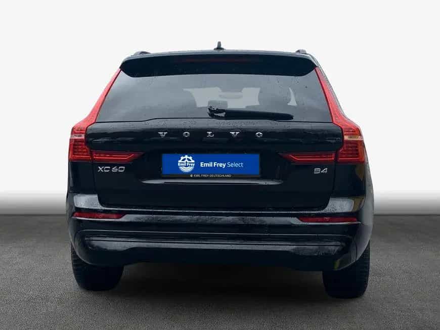 Volvo XC60 B4 D Core 07/2023-photo-4