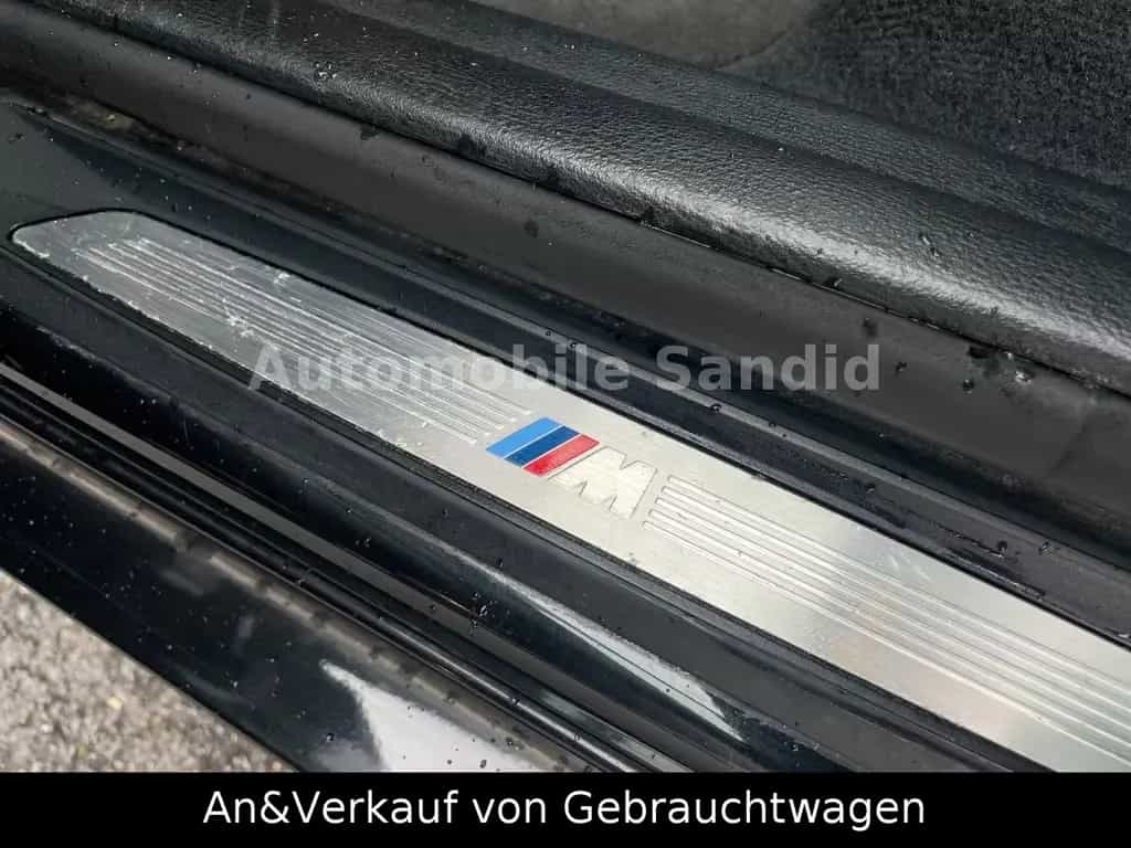 BMW X1 11/2016-photo-11