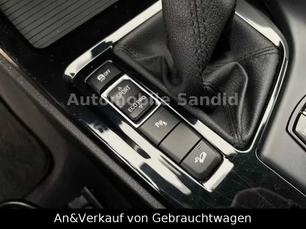 BMW X1 11/2016-photo-23