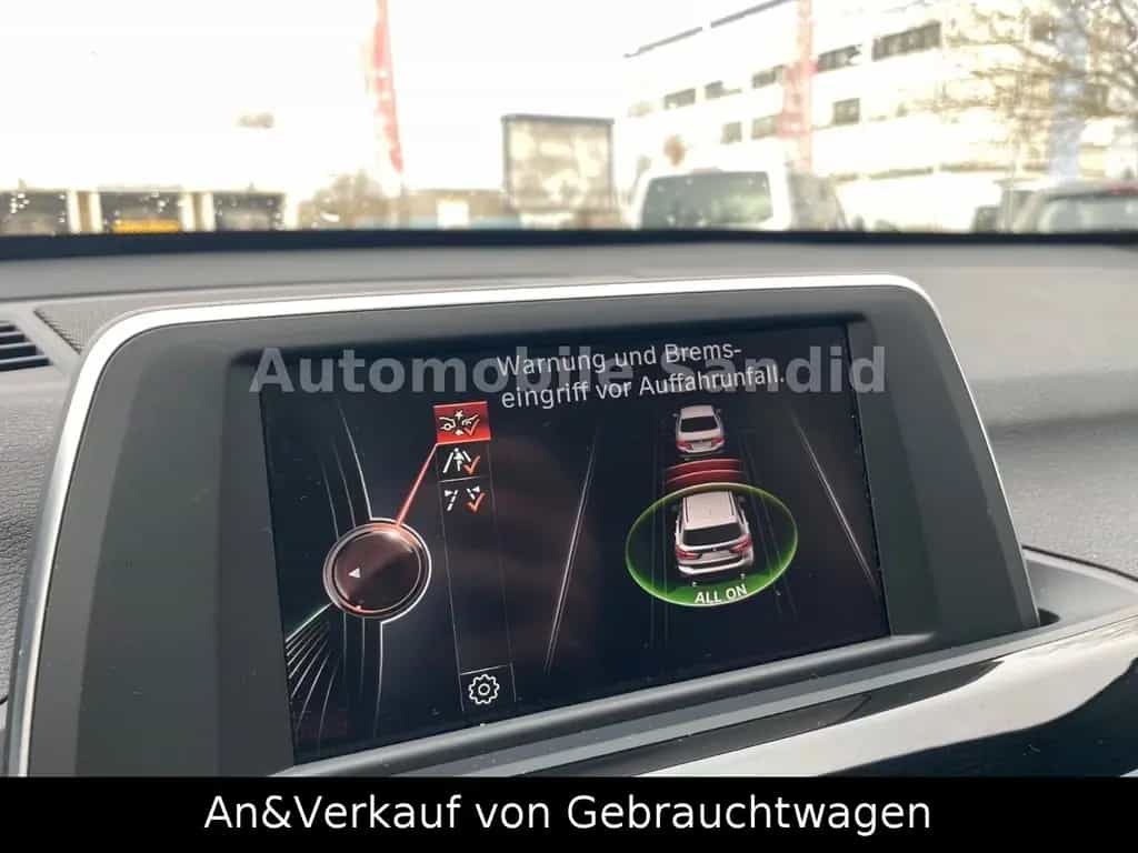 BMW X1 11/2016-photo-32