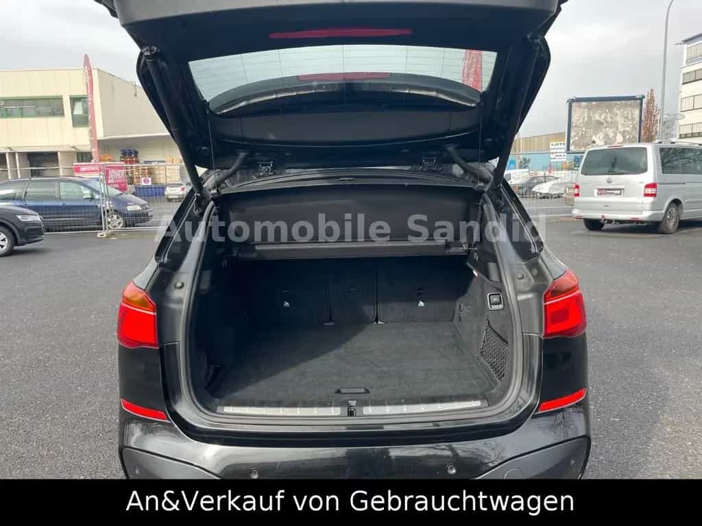 BMW X1 11/2016-photo-41