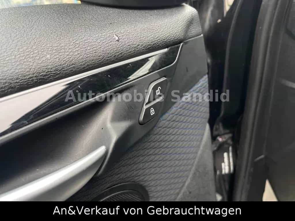 BMW X1 11/2016-photo-9