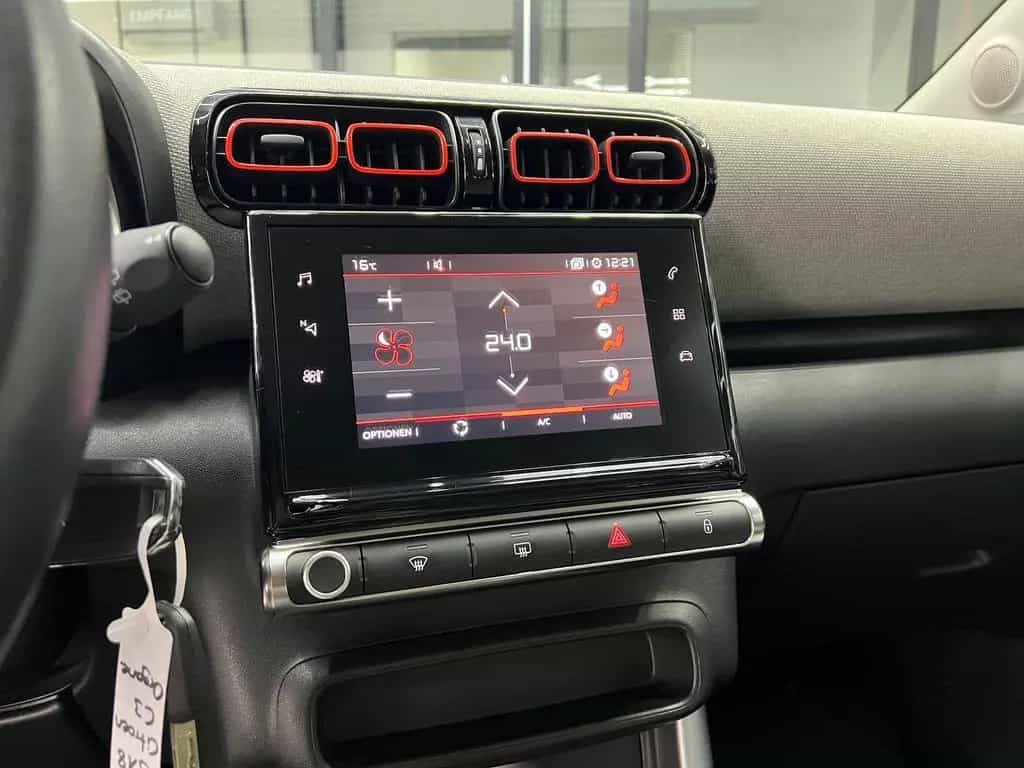 Citroën C3 Aircross 1.2 e-THP / PureT.Shine M.Kamera,DAB 09/2020-photo-30