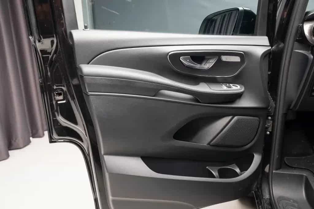 Mercedes-Benz V-Class d Extralang 4Matic 9G-TRONIC 11/2020-photo-19
