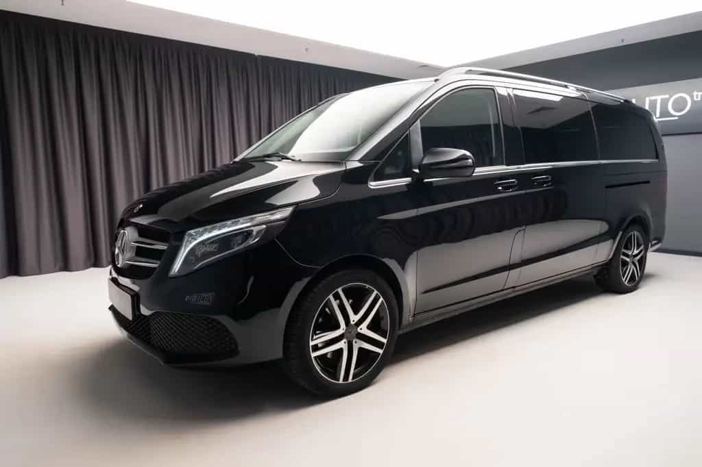 Mercedes-Benz V-Class d Extralang 4Matic 9G-TRONIC 11/2020-photo-2