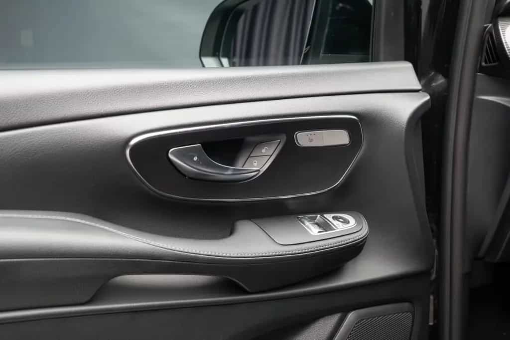 Mercedes-Benz V-Class d Extralang 4Matic 9G-TRONIC 11/2020-photo-20