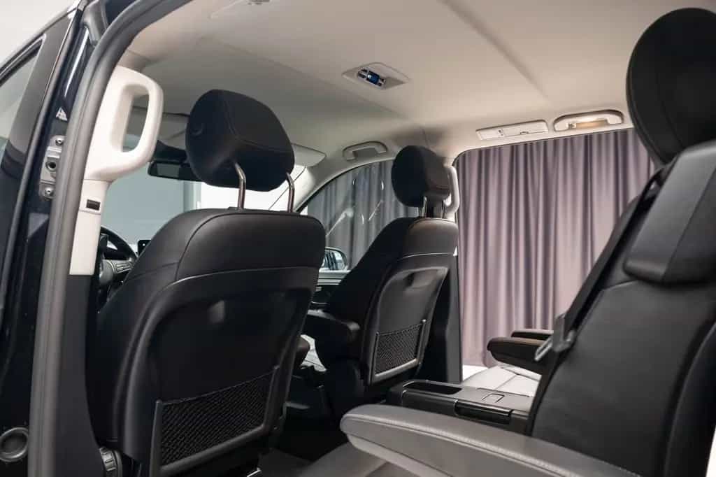 Mercedes-Benz V-Class d Extralang 4Matic 9G-TRONIC 11/2020-photo-32