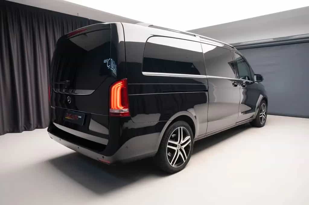 Mercedes-Benz V-Class d Extralang 4Matic 9G-TRONIC 11/2020-photo-4