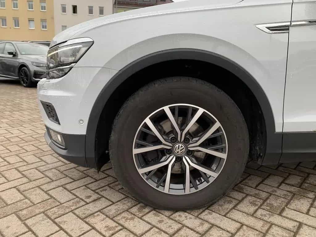 Volkswagen Tiguan Allspace 1.5TSI AHK+Navi+LED+Kamera+ACC 11/2017-photo-30