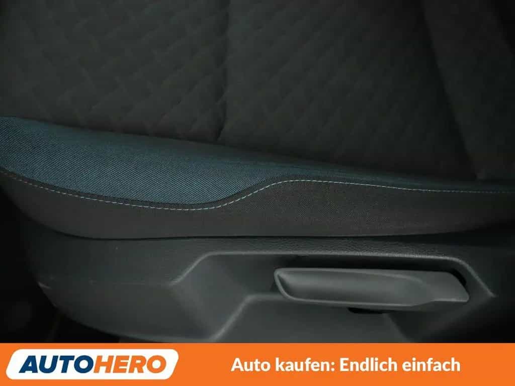 Volkswagen Golf VII 1.5 TSI ACT IQ.DRIVE BM Aut.*NAVI*LED* 06/2019-photo-28