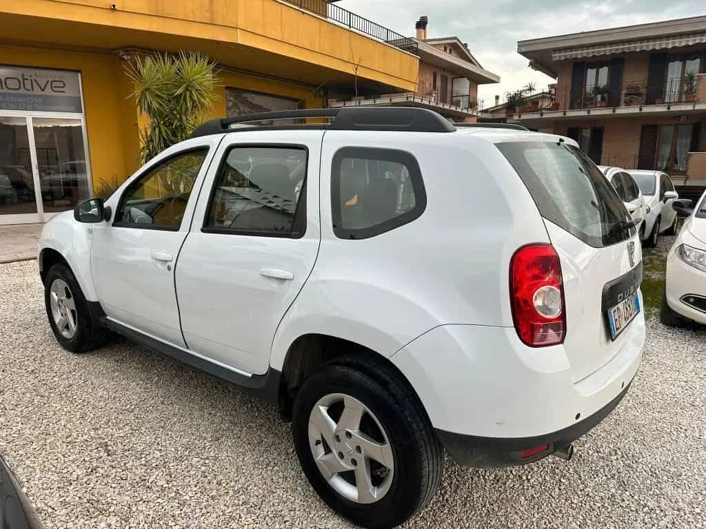 Dacia Duster 1.5 dci Laureate 4x2 110cv 08/2013-photo-9