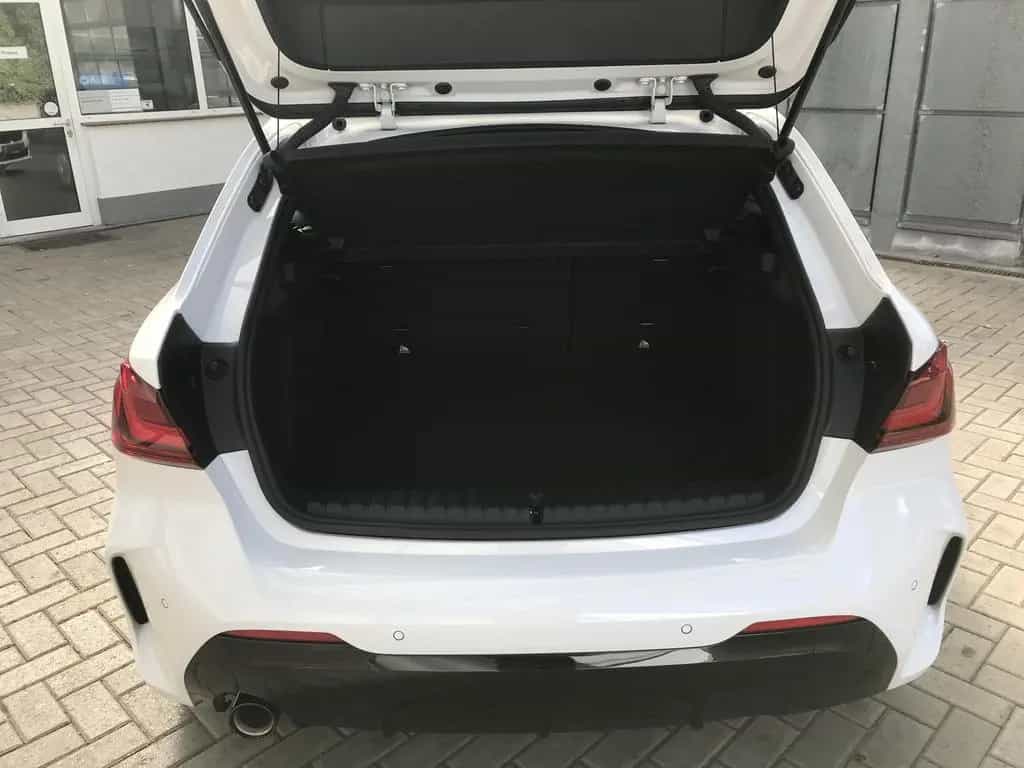 BMW 1 Series 118i  M Sport Head-Up HK HiFi DAB LED WLAN RFK 10/2020-photo-23