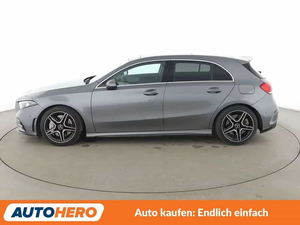 Mercedes-Benz A 35 AMG 4Matic Aut.*NAVI*CAM*SHZ*TEMPO* 03/2019-photo-2