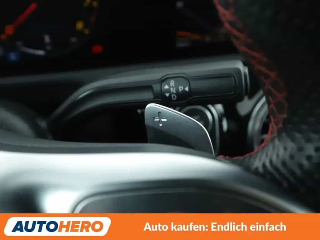 Mercedes-Benz A 35 AMG 4Matic Aut.*NAVI*CAM*SHZ*TEMPO* 03/2019-photo-27