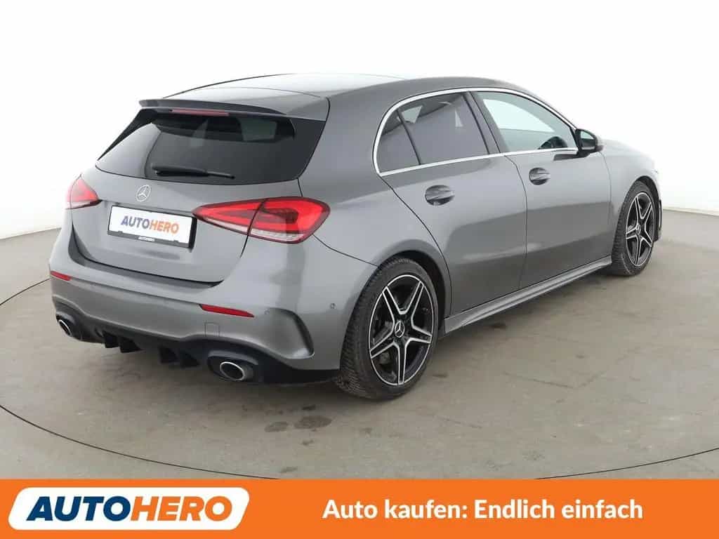 Mercedes-Benz A 35 AMG 4Matic Aut.*NAVI*CAM*SHZ*TEMPO* 03/2019-photo-5