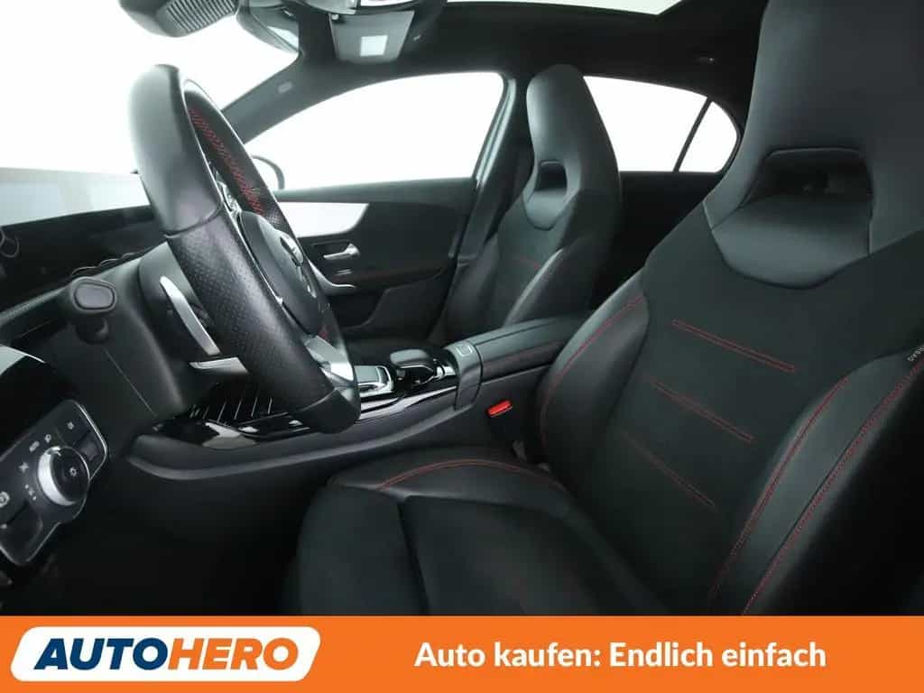 Mercedes-Benz A 35 AMG 4Matic Aut.*NAVI*CAM*SHZ*TEMPO* 03/2019-photo-9