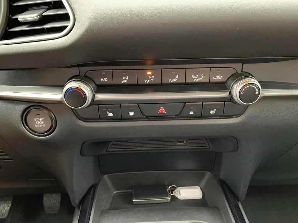Mazda CX-30 AHK+HUD+LED+Navi+Sitzhzg 02/2022-photo-13