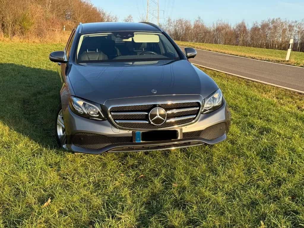 Mercedes-Benz E-Class 400 d 4MATIC T Autom. - 09/2019-photo-0