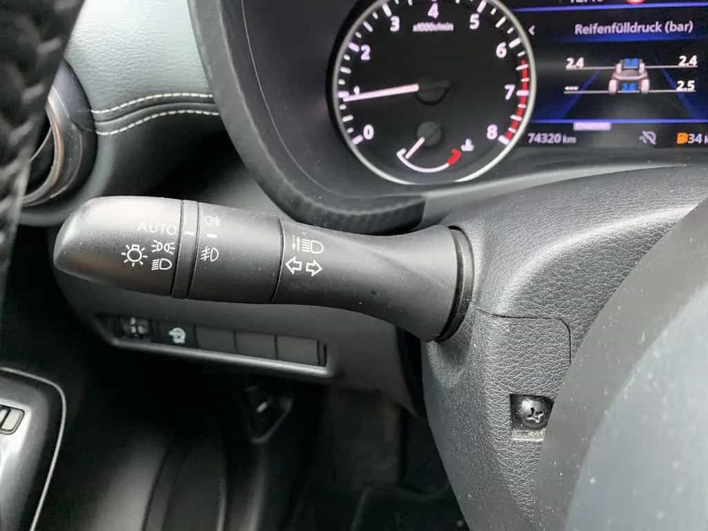 Nissan Juke 1.0 DIG-T N-Connecta Navi+LED+Sitzhzg+Klima 03/2020-photo-18