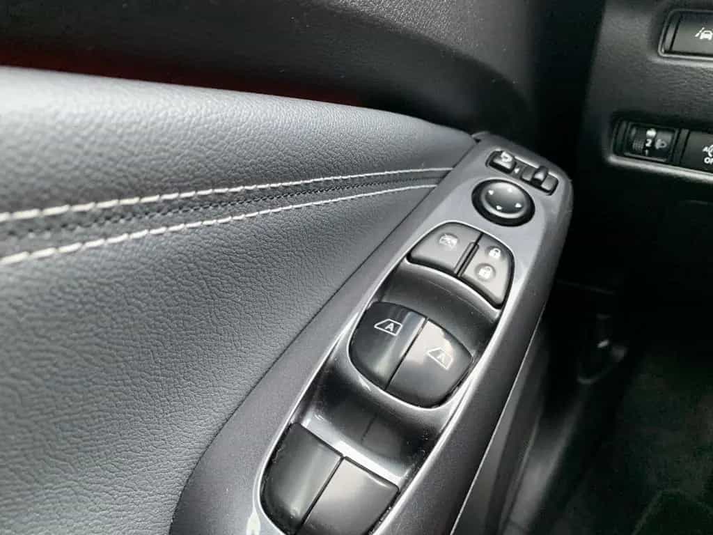 Nissan Juke 1.0 DIG-T N-Connecta Navi+LED+Sitzhzg+Klima 03/2020-photo-24