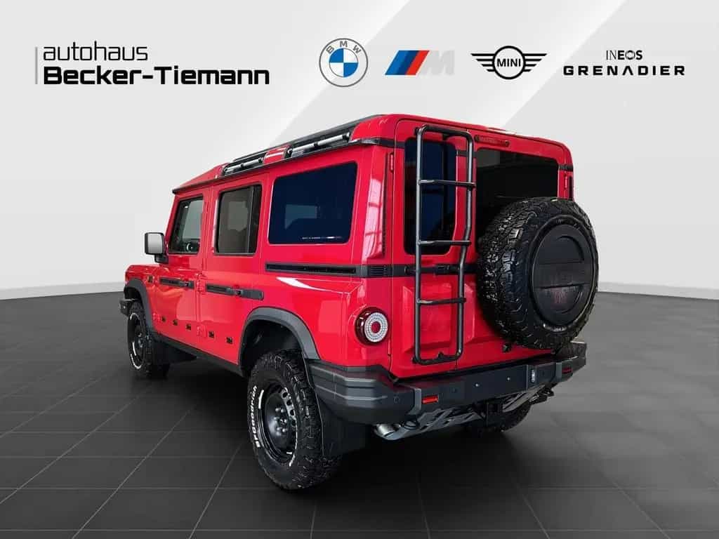 INEOS Grenadier Station Wagon Trialmaster Edition null-photo-3