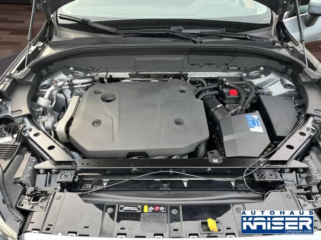Volvo XC60 Momentum Pro 2WD B4 Diese lAHK Abnehmbar/Al 06/2021-photo-19