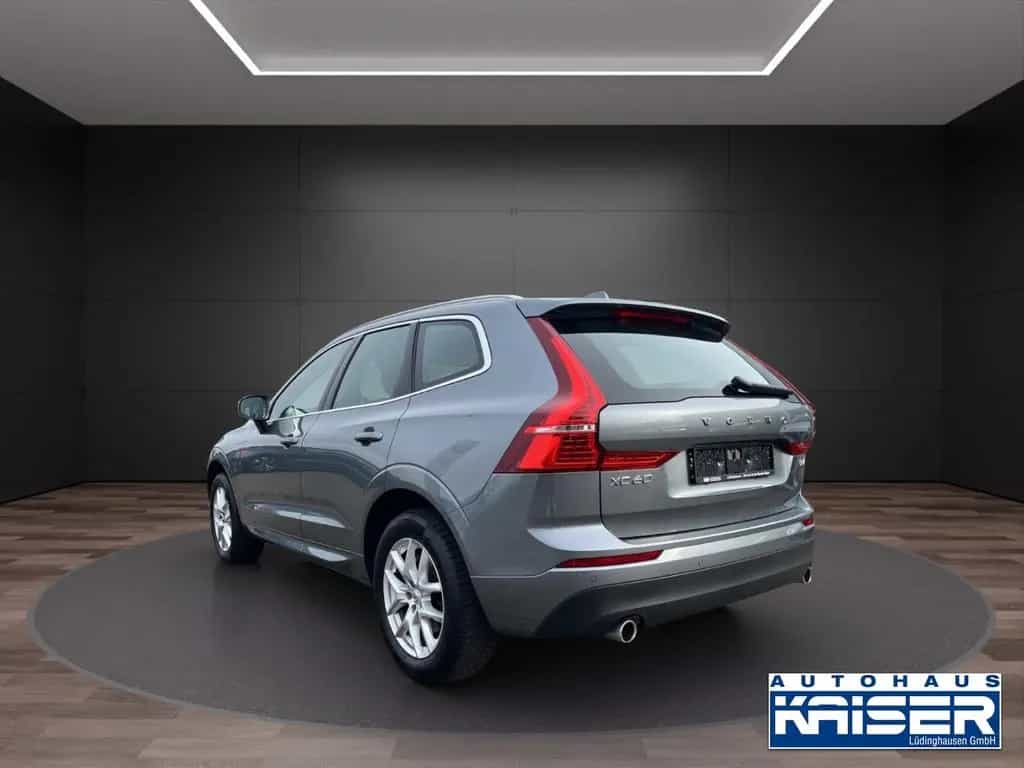 Volvo XC60 Momentum Pro 2WD B4 Diese lAHK Abnehmbar/Al 06/2021-photo-2