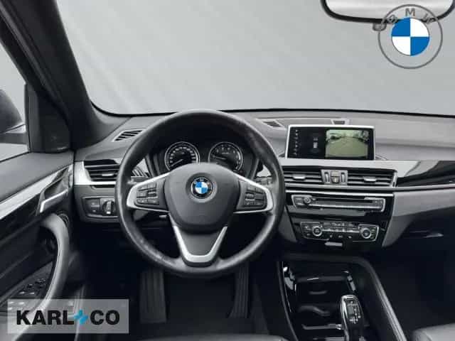 BMW X1 18iA sDrive xLine Navi LED H/K Pano.Alarm 02/2019-photo-11