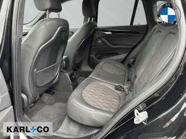 BMW X1 18iA sDrive xLine Navi LED H/K Pano.Alarm 02/2019-photo-8
