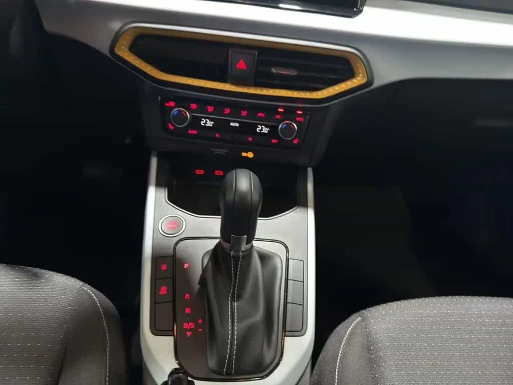 Seat Arona Style Edition  1.0 TSI 116PS DSG Navi LED 07/2024-photo-15