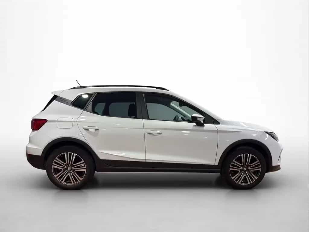 Seat Arona Style Edition  1.0 TSI 116PS DSG Navi LED 07/2024-photo-4