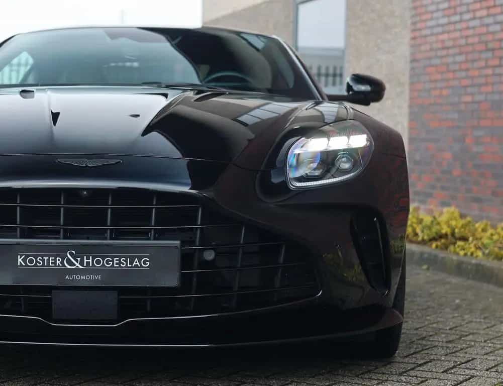 Aston Martin V8 Vantage 4.0 V8 05/2025-photo-11