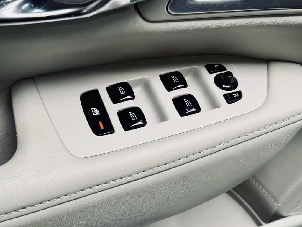 Volvo S90 Inscription AWD Bowers&Wilkins|360*|HUD|KEYL 08/2016-photo-30
