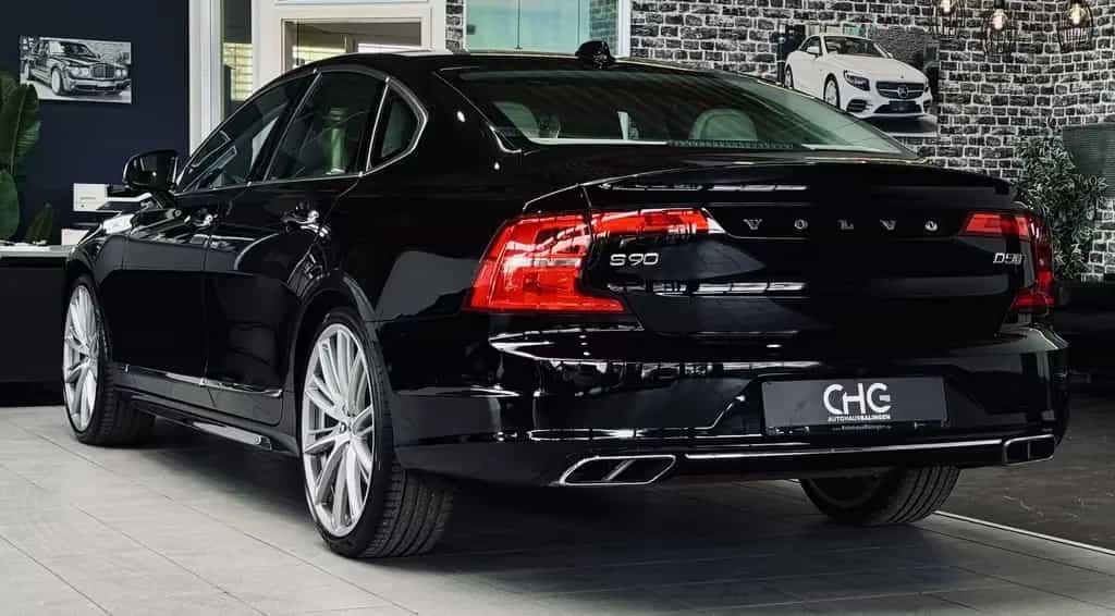 Volvo S90 Inscription AWD Bowers&Wilkins|360*|HUD|KEYL 08/2016-photo-4